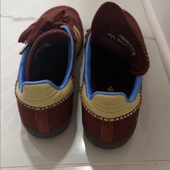 Adidas Men's Brown and Cream Sneakers - Picture 4 of 4